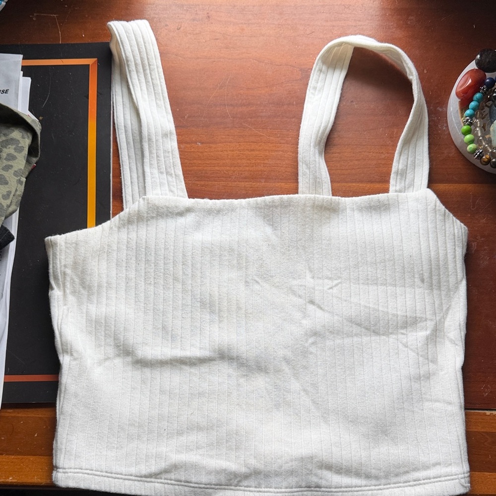 American Eagle Outfitters White Ribbed Crop Tank Top